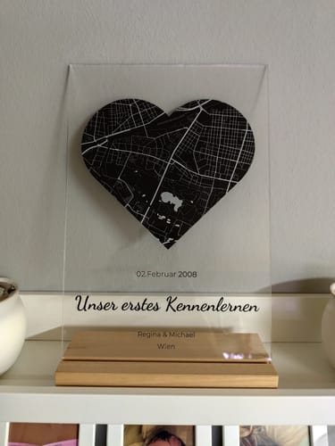 Kundenbewertung mit Foto zu "Unser Ereignis" - Personalisierte Acryltafel