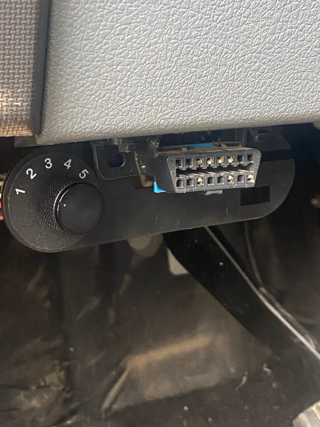 Customer photo review of 2011-2019 Powerstroke AMDP SCT Custom Tuning