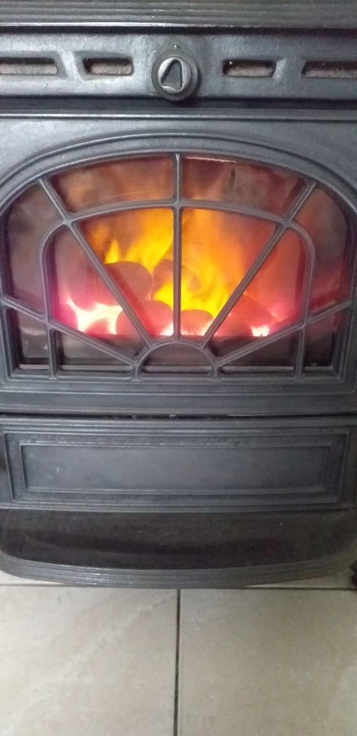 Customer photo review of Glo Therm Smokeless Coal (1 Tonne) 50 x 20kg Bags