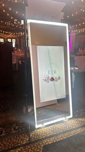 Customer photo review of Mirror Air Booth