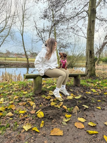 Customer photo review of Ribbed Leggings - Olive