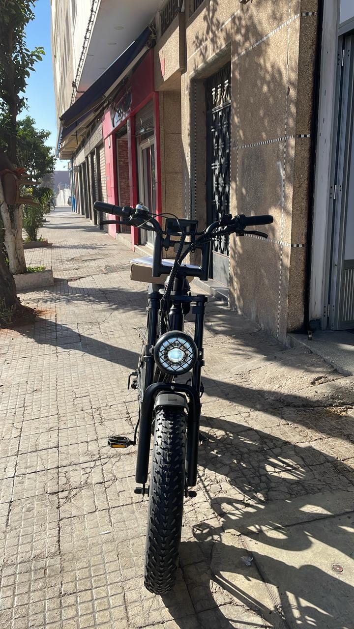 Customer photo review of S8 Vintage Vélo électrique de route 500W, Ebike 48V 15Ah avec batterie au lithium amovible, autonomie de 50 km, pneu large tout-terrain de 20 pouces.