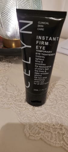 Customer photo review of Crème Anti Cernes et Rides Instantanée