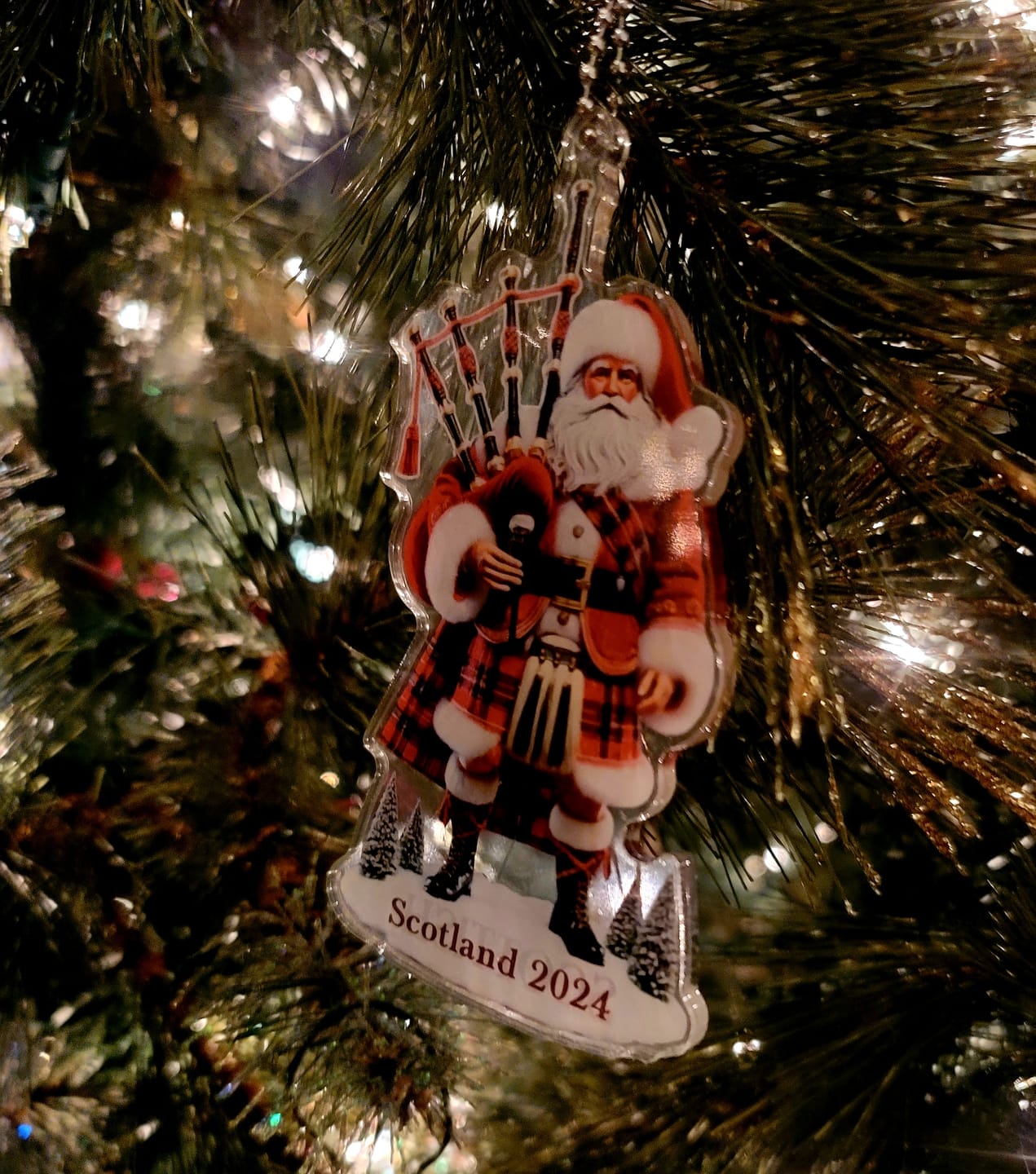 Customer photo review of Custom Name Scotland Ornament, Christmas Gift for Scotland Lover