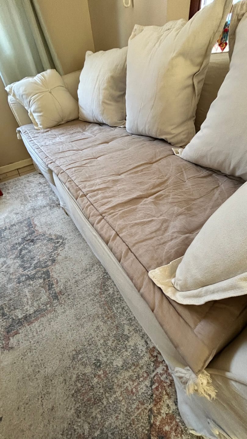 Customer photo review of SOFÁ COVER