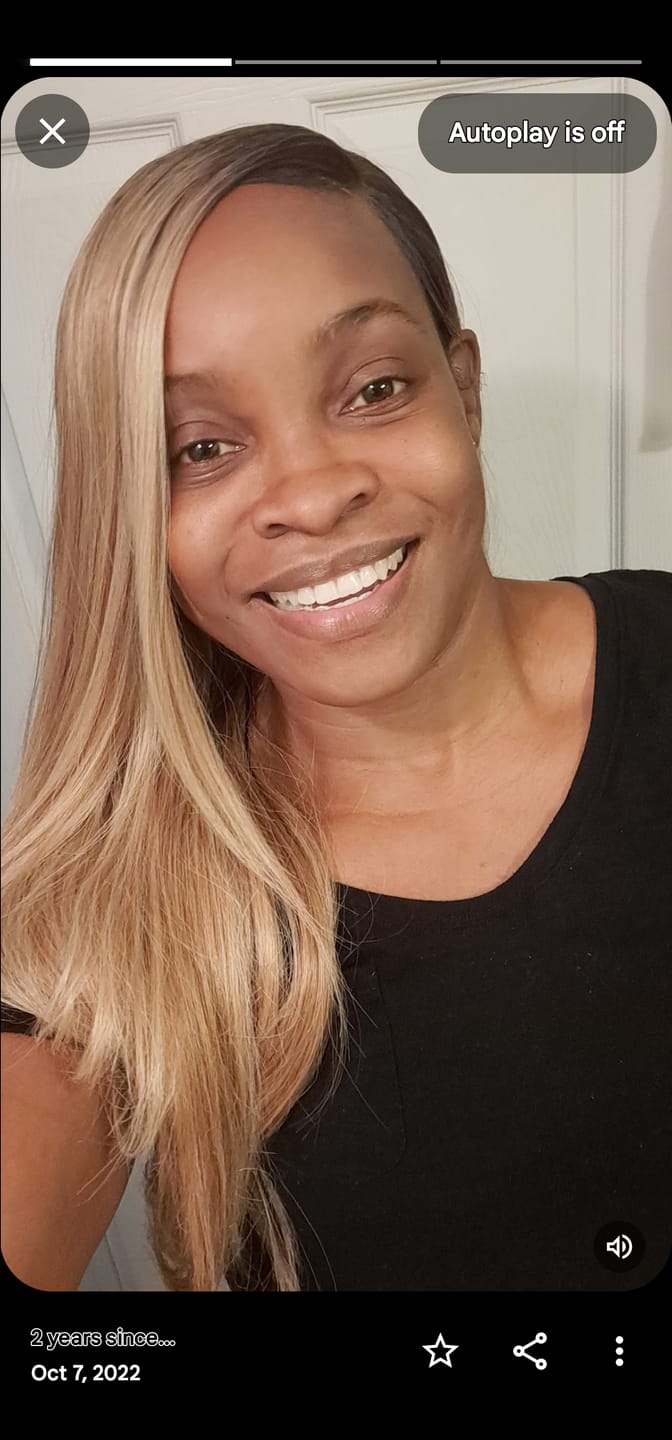 Customer photo review of Outre Synthetic EveryWear Lace Front Wig- EVERY4