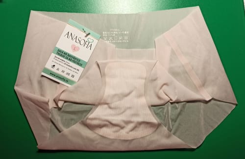 Customer photo review of Chiloti Panny usor transparenti din bumbac