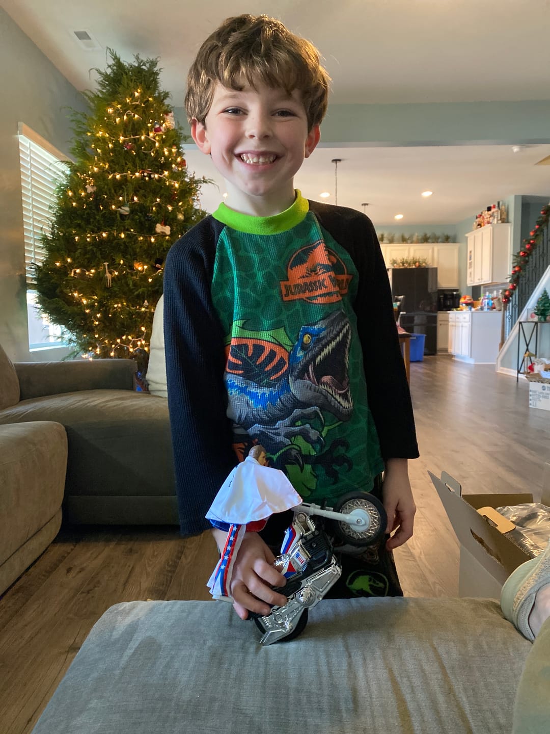 Customer photo review of Evel Knievel Deluxe Silver High Jumper Stunt Cycle