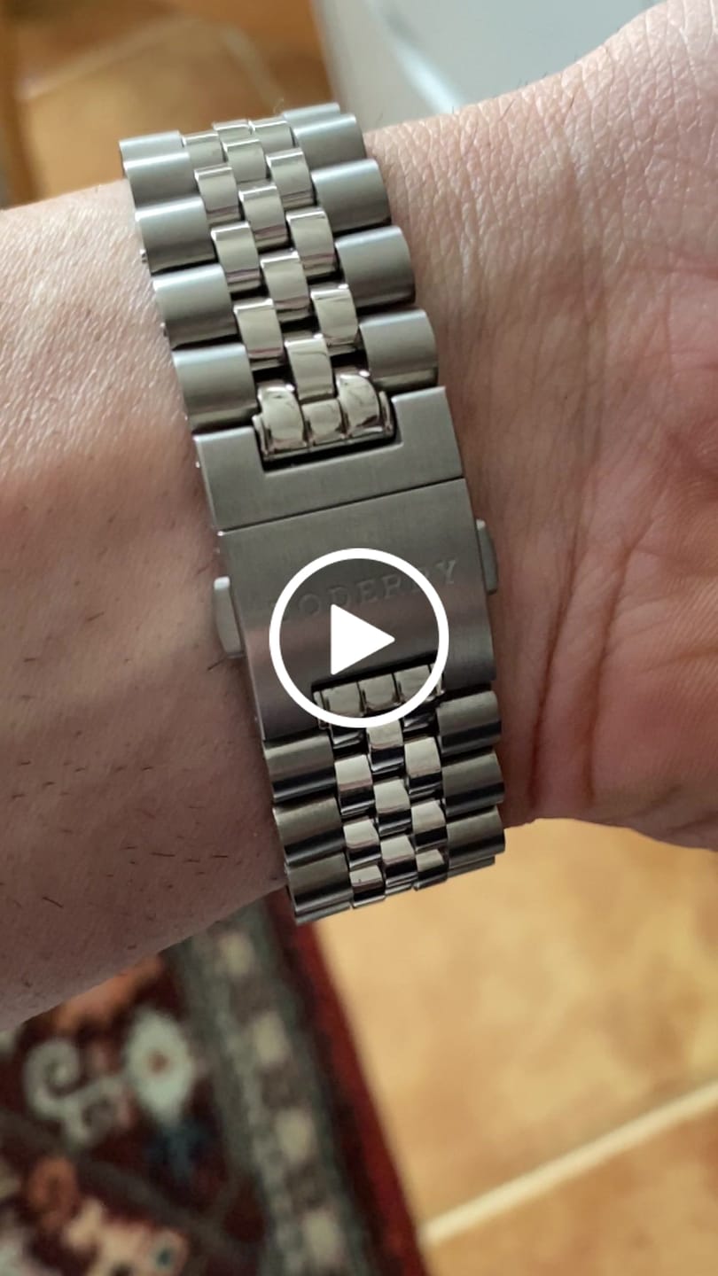 Customer video review of ADMIRAL GMT - 200M Waterproof Titanium Automatic Diver Watch | Pink-(Ceramic Bezel)