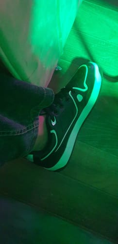Customer photo review of HARVEY Black White Men's casual sneaker