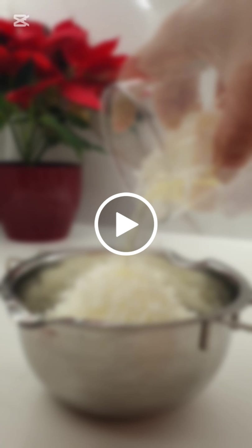 Customer video review of Fragancia CHRISTMAS HUG