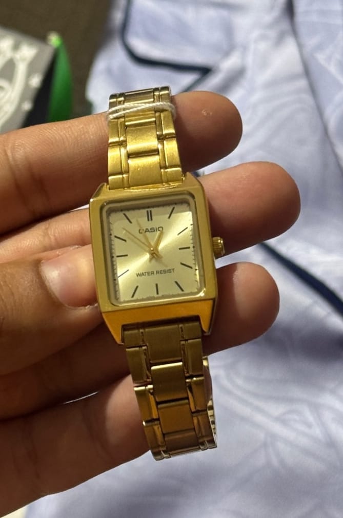 Customer photo review of Reloj Casio Tank Análogo LTP-V007G-9E Dorado