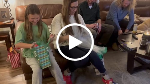 Customer video review of Women's Custom Quarter Zip Performance Pullover