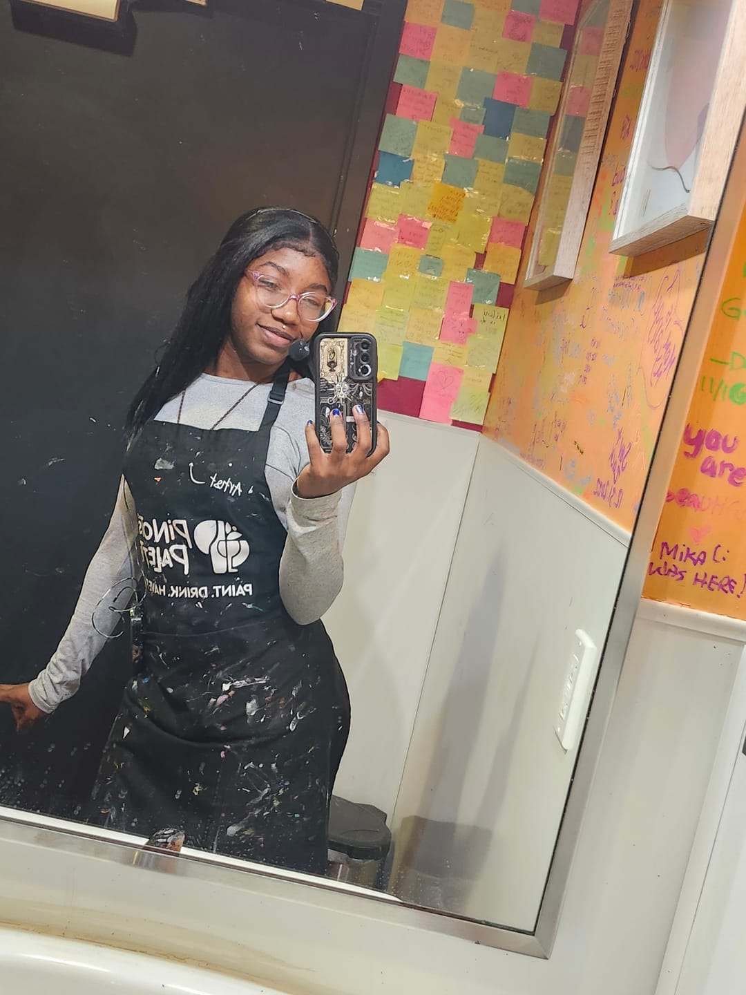 Customer photo review of Sensationnel Curls Kinks Glueless HD 13x6 Lace Front Wig - 13x6 KINKY LAYERED BLOW OUT 22" - Kinky Edges