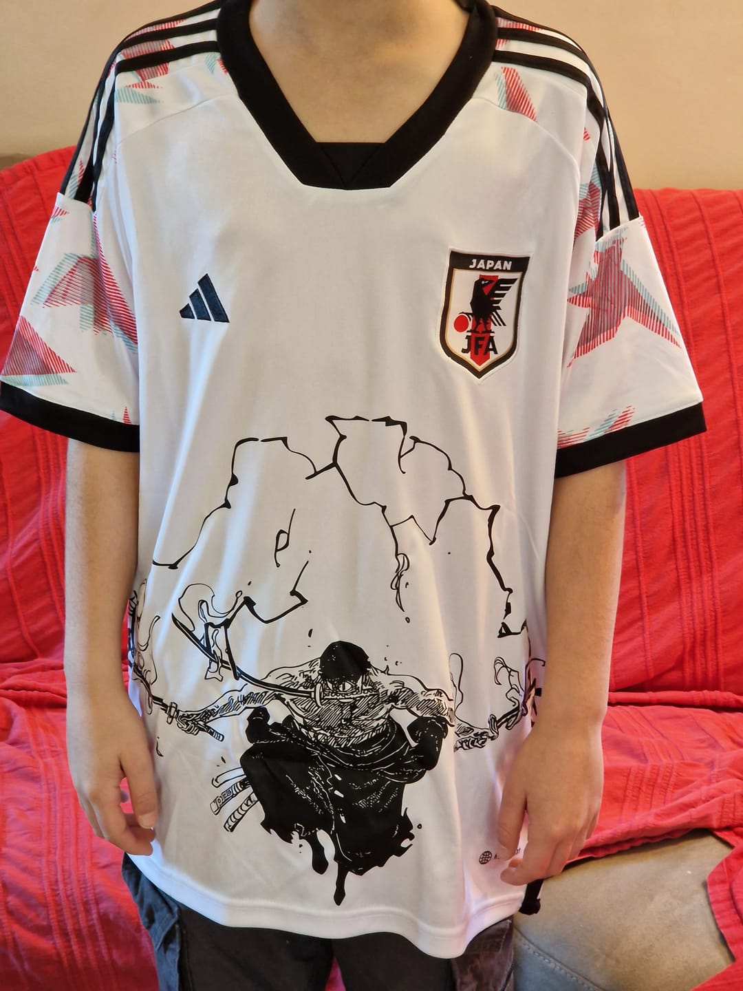 Customer photo review of MAILLOT JAPON 2022/23 - EXTERIEUR EDITION ZORO EN Ō SANTŌRYŪ