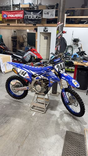 Customer photo review of Custom Seat Cover: 2025 Yamaha YZ250F