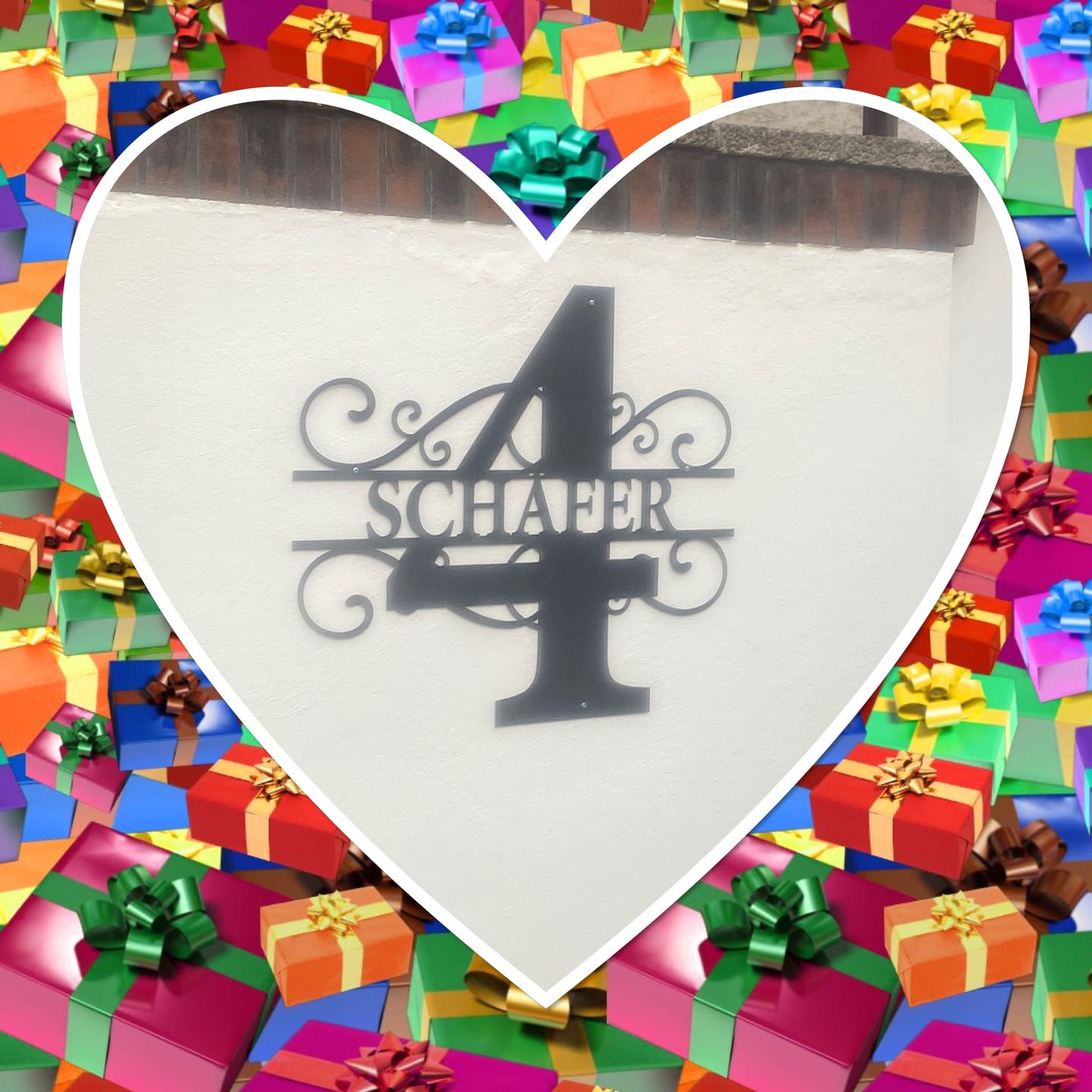 Customer photo review of Hausnummer-Türschild Ornamental Style mit Familiennamen (personalisierbar)