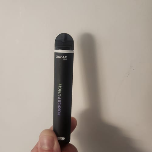 Customer photo review of Purple Punch CBD Vape Pen - 500mg