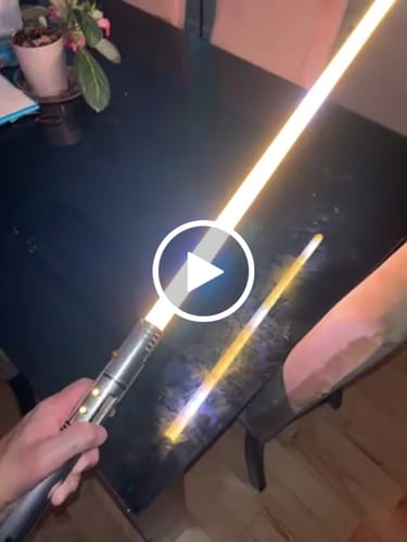 Customer video review of Kelleran Beq | Saber