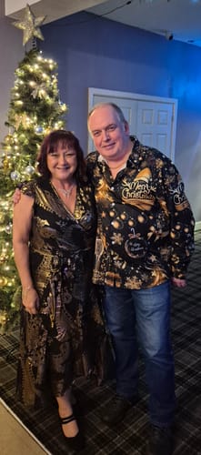 Customer photo review of Men's Golden Merry Christmas Champagne Print Long Sleeve Shirt