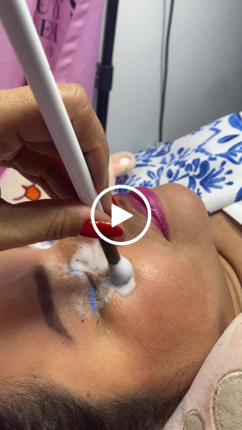 Customer video review of Beauty Brush