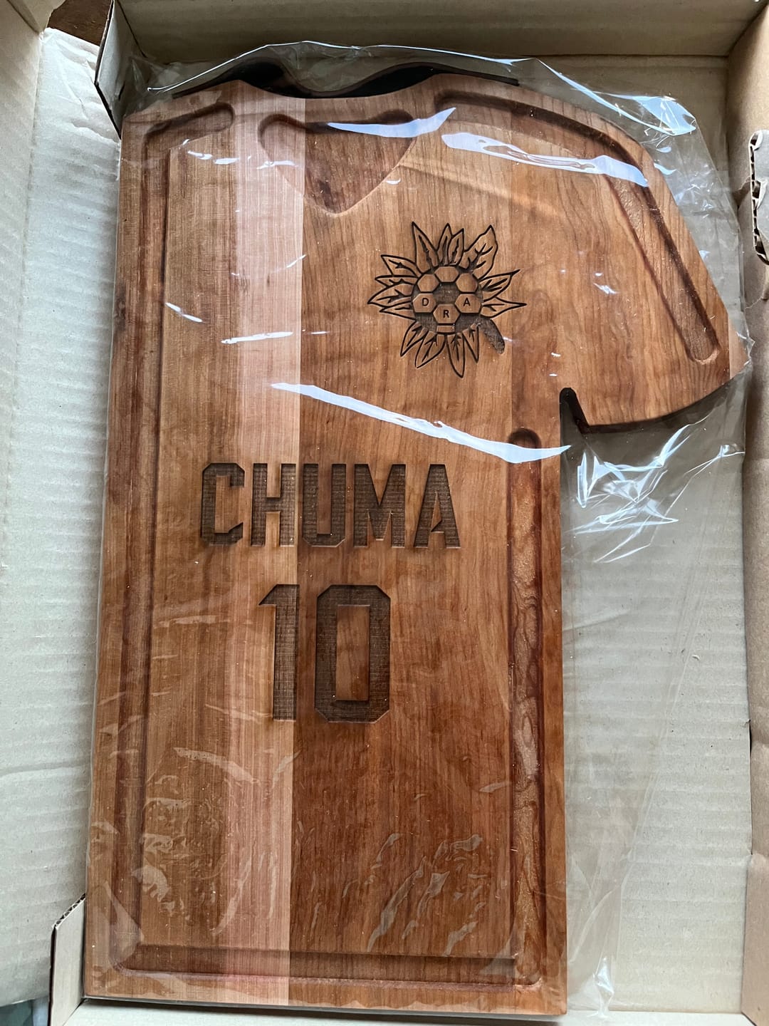 Customer photo review of Tabla Futbol Personalizada