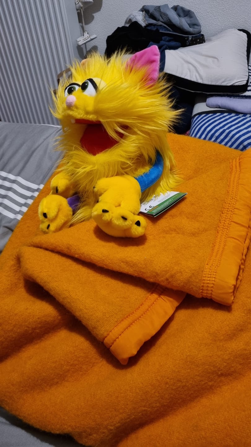 Customer photo review of Marionnette Chamicki Monstre Jaune