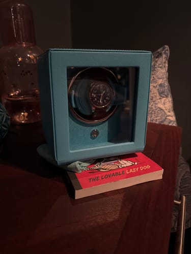 Customer photo review of Wolf Cub Single Watch Winder with Cover Turquoise 461124
