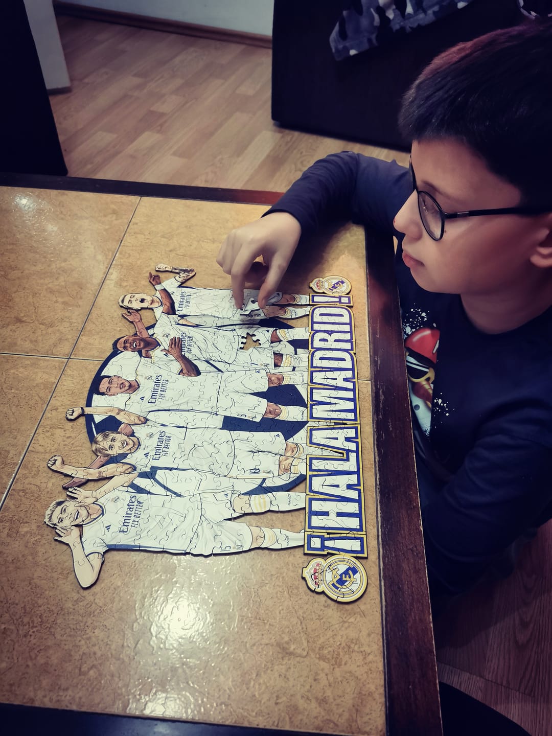 Customer photo review of Real Madrid CF® 5 Players - Wooden Puzzle