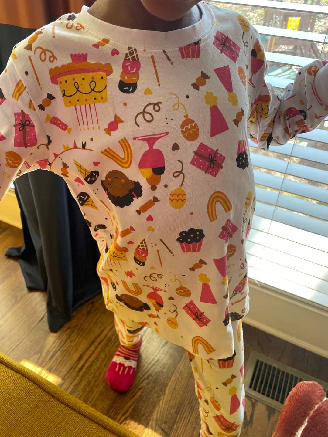 Customer photo review of HAPPY BIRTHDAY PRINT CAKE PAJAMA 2 PC SET GIRL TODDLER 2T - 14
