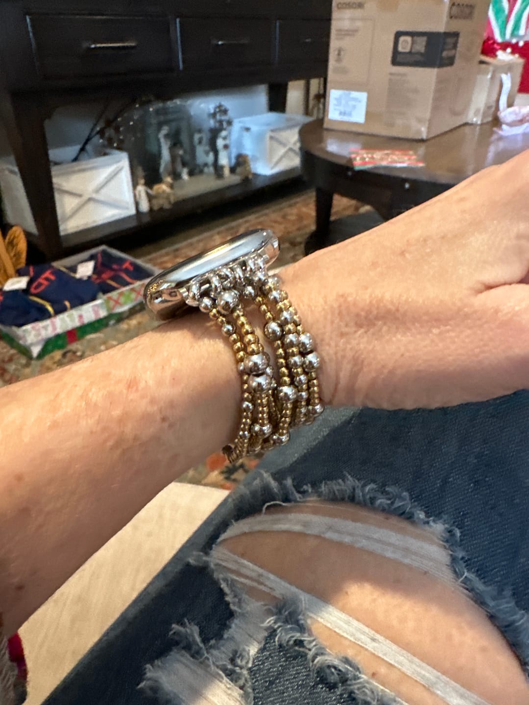 Customer photo review of Eternal Glow Stretch Apple Watch Strap