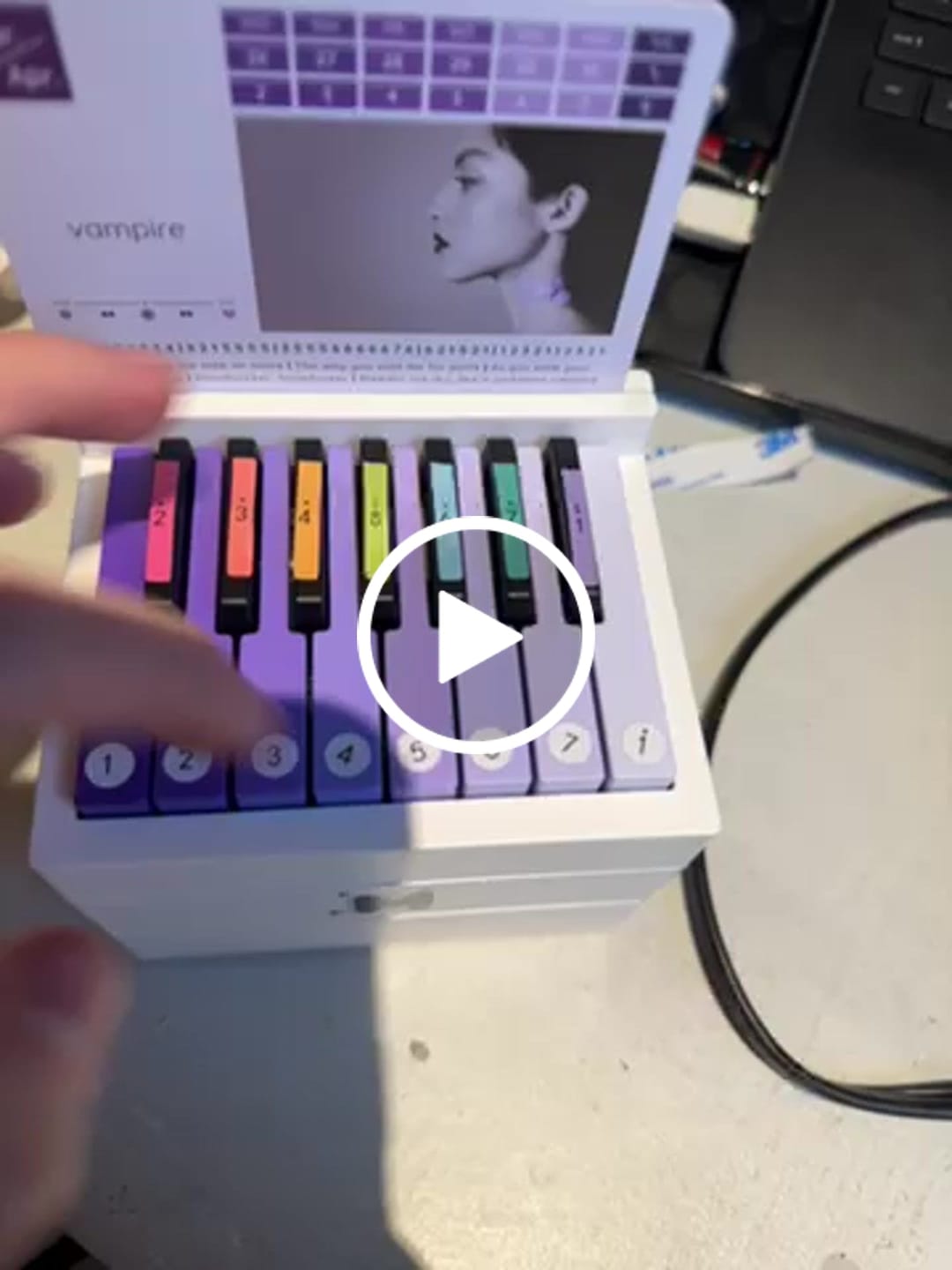 Customer video review of Olivia Rodrigo Piano Calendar 2025