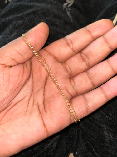 Customer photo review of 10K Yellow Gold Figaro Chain Lightweight