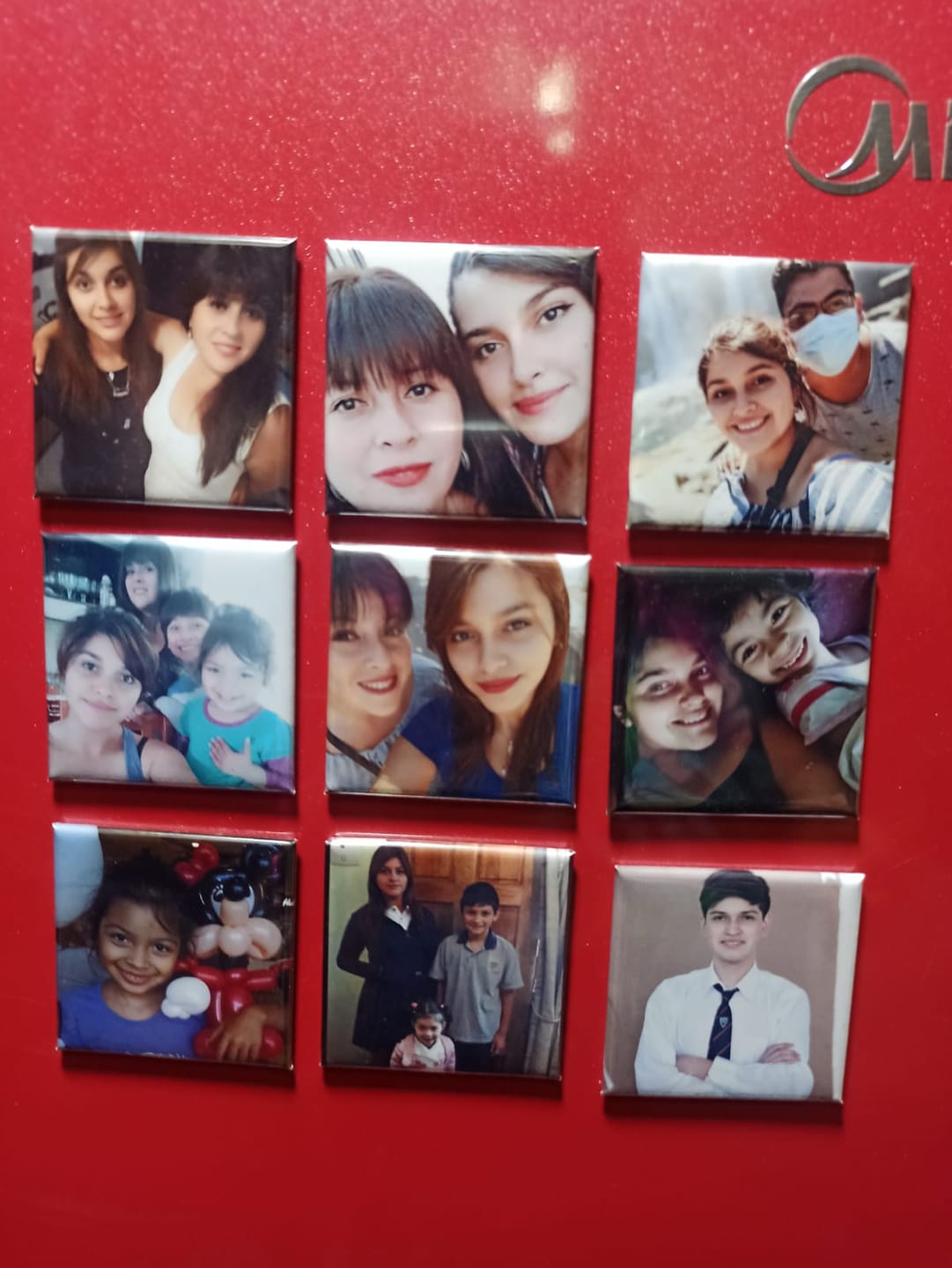 Customer photo review of Pack 9 Imanes personalizados