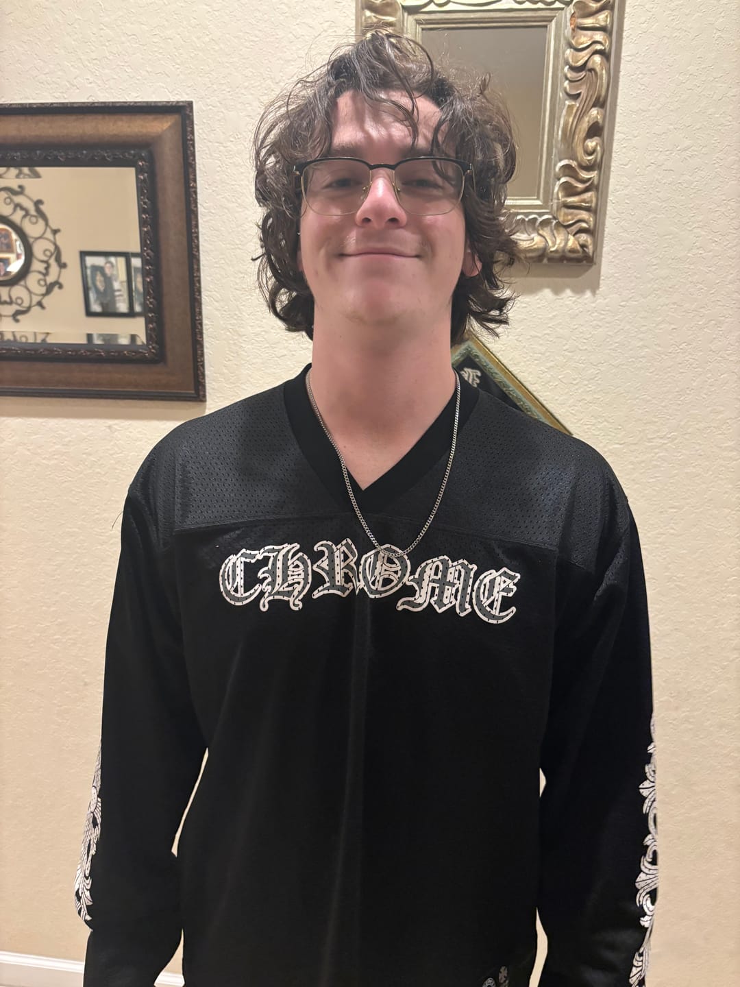 Customer photo review of 3.5mm Cuban Link Chain