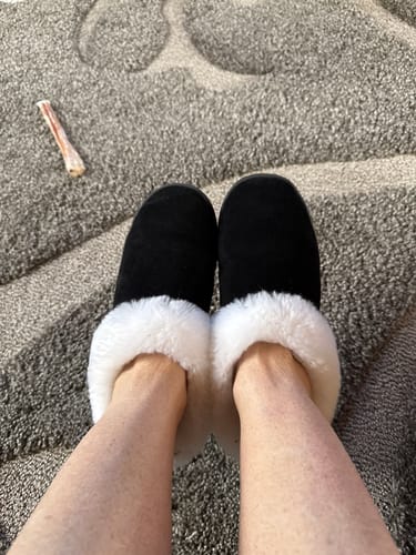 Customer photo review of Ladies Sunrise Sheepskin Scuff