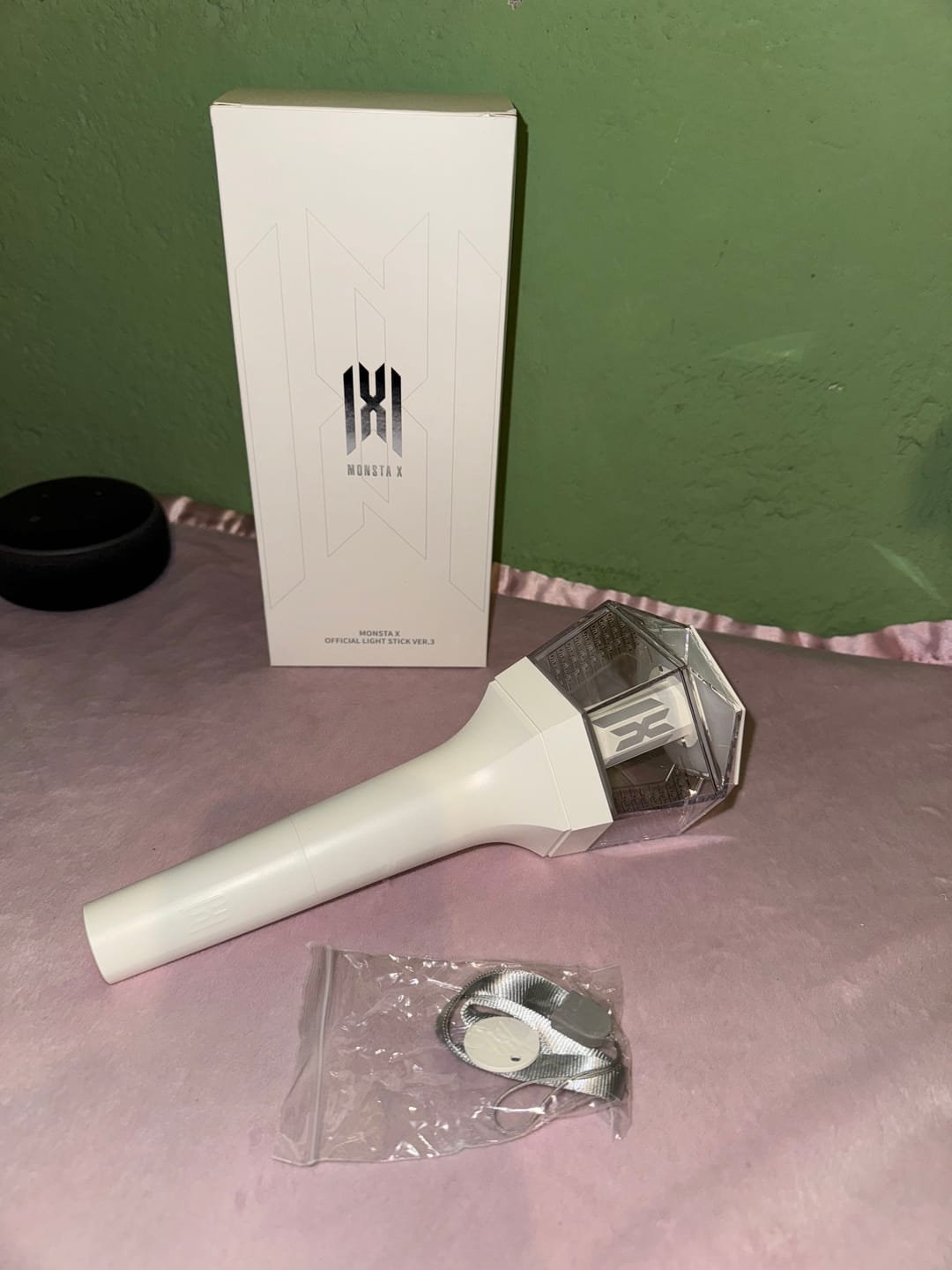 Customer photo review of MONSTA X - OFFICIAL LIGHT STICK VER.3