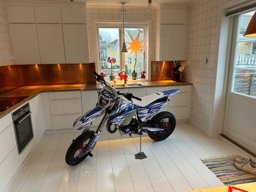 Customer photo review of Supermoto Axle Sliders (Crash Pegs, Easy to Install)