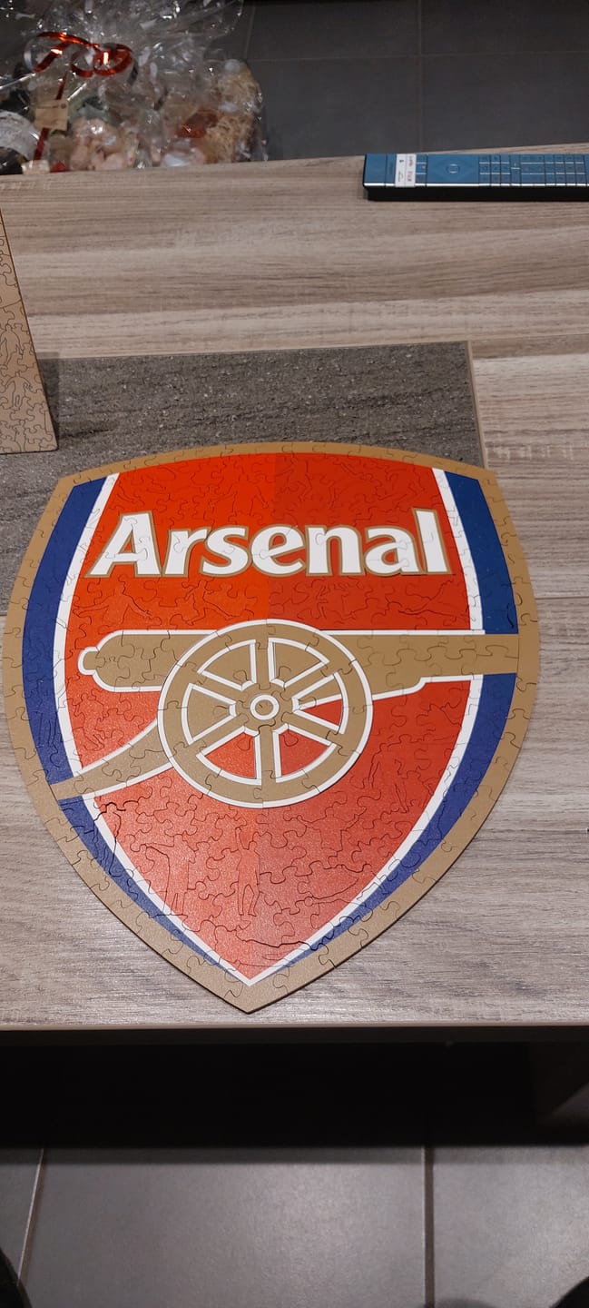 Customer photo review of Logo Arsenal FC® - Puzzle en Bois