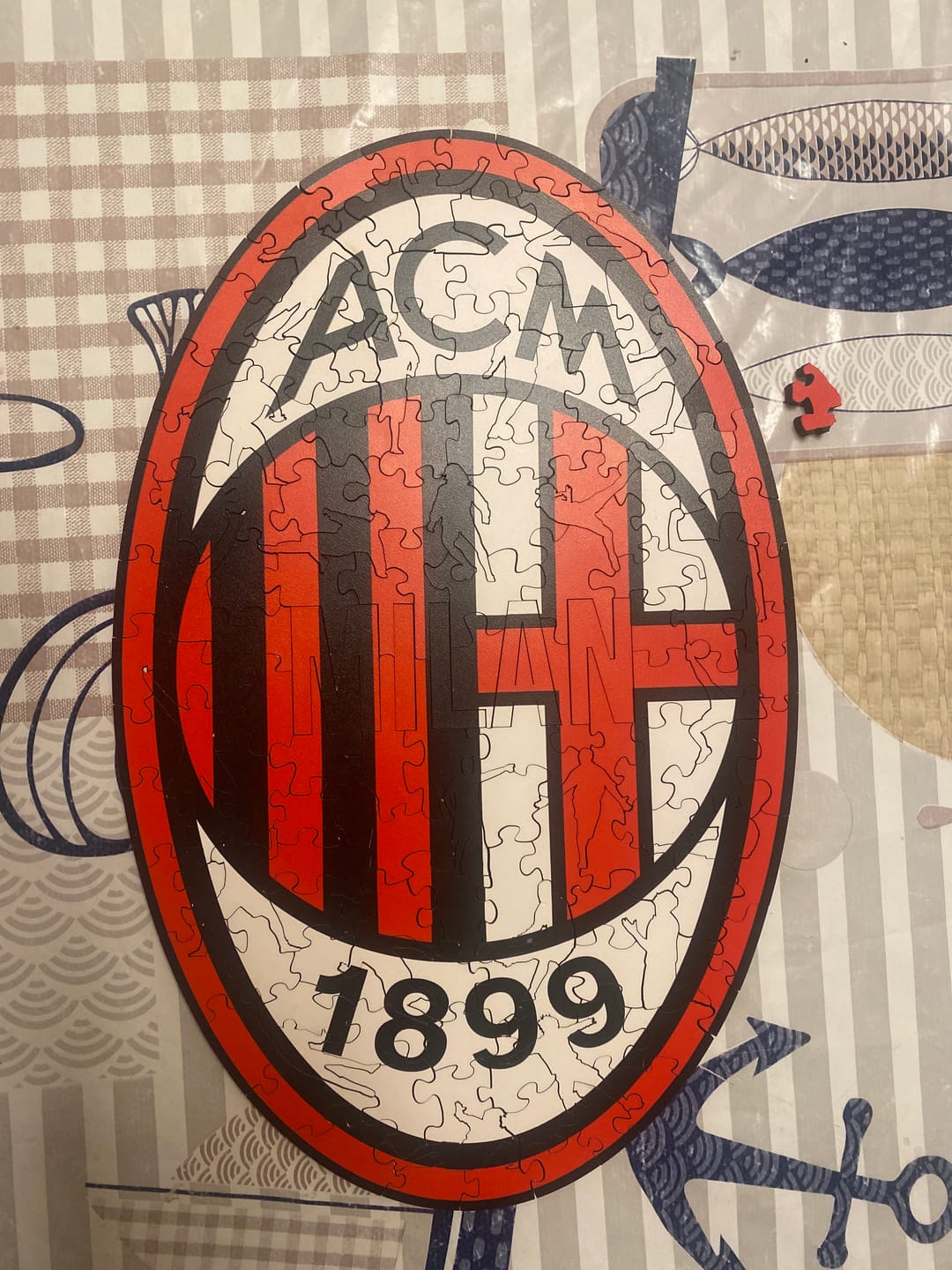 Customer photo review of Logo Milan® - Puzzle di Legno