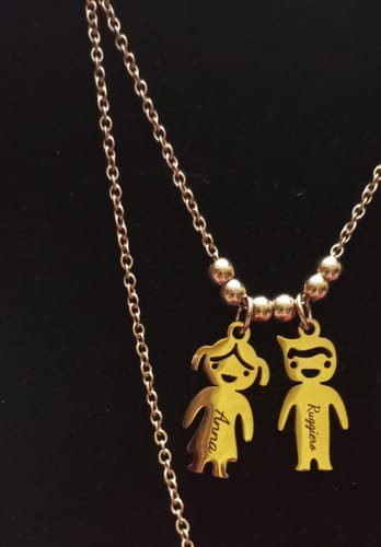 Customer photo review of Ogrlica: Family Bond