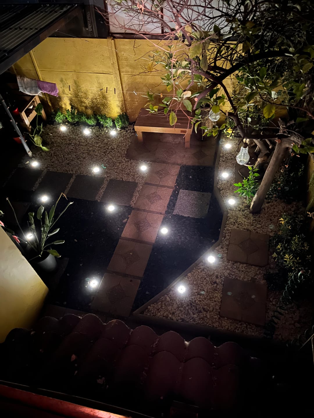 Customer photo review of Estacas Acero Inoxidable - 4 Un. Luz Cálida/Fría IP65 12 cm Diámetro