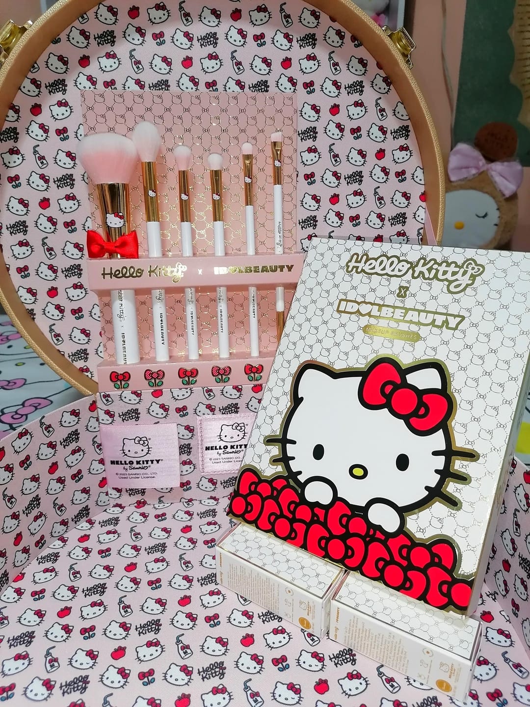 Customer photo review of Colección Completa | Hello Kitty