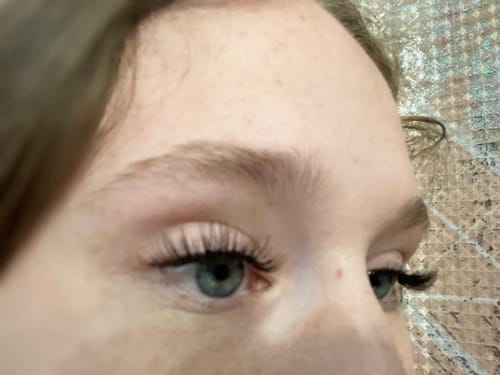 Customer photo review of GRACE Self-adhesive Cluster Lashes