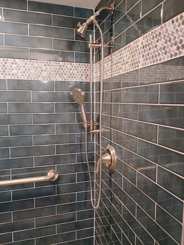 Customer photo review of 3-Spray Hand Held Shower Head Set with Slide Bar