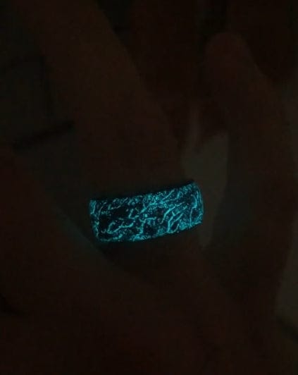 Customer photo review of FREE Today: Night Crack Energy Glow Ring