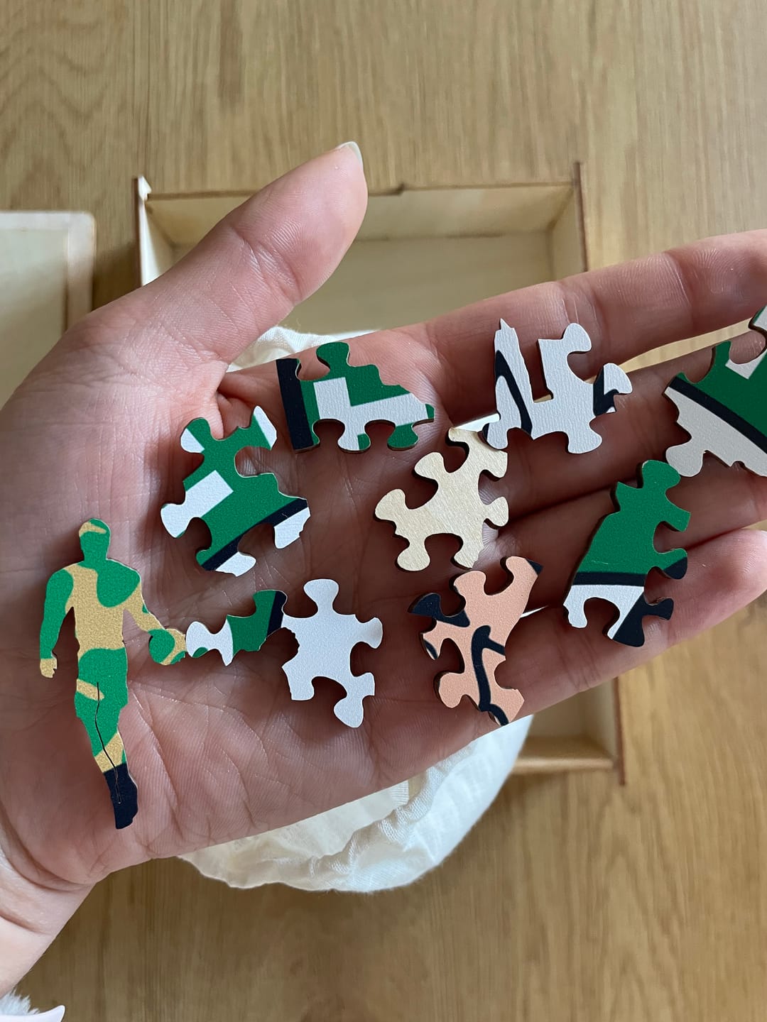 Customer photo review of Boston Celtics™ - Wooden Puzzle