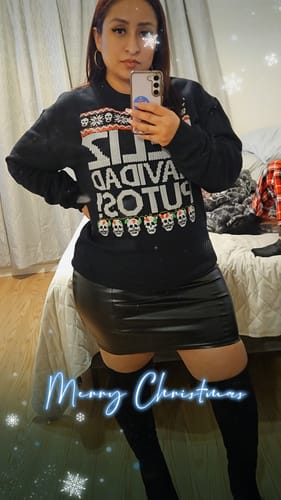 Customer photo review of Feliz Navidad Putos OG Navidad Sweatshirt