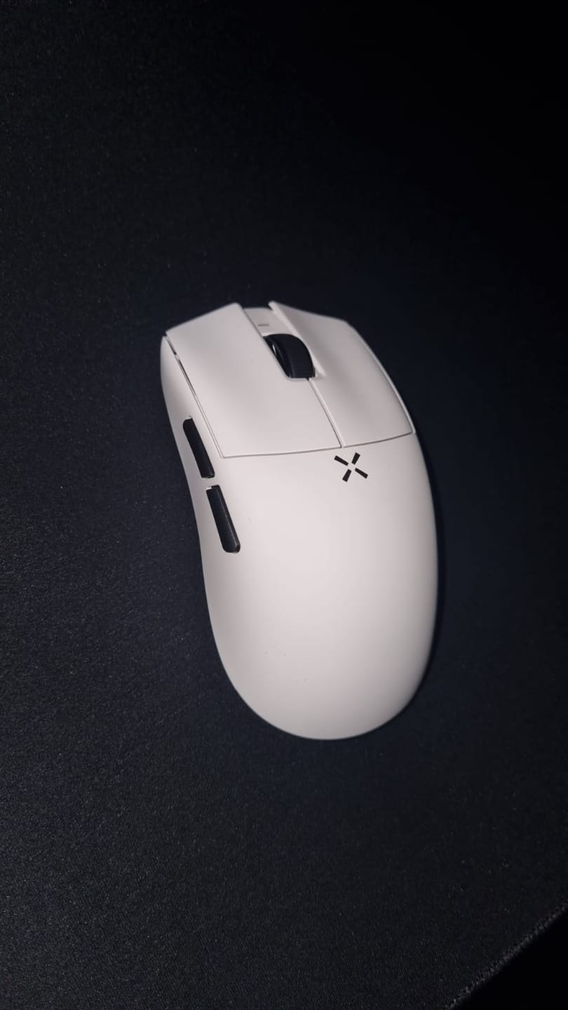 Customer photo review of Hitscan Hyperlight Wireless Mouse