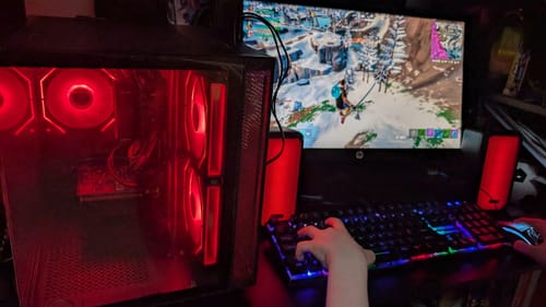 Customer photo review of Mini Nemesis Black Gaming PC Bundle - Intel Core i5 3rd 16GB AMD RX 550 4GB AS-MS107